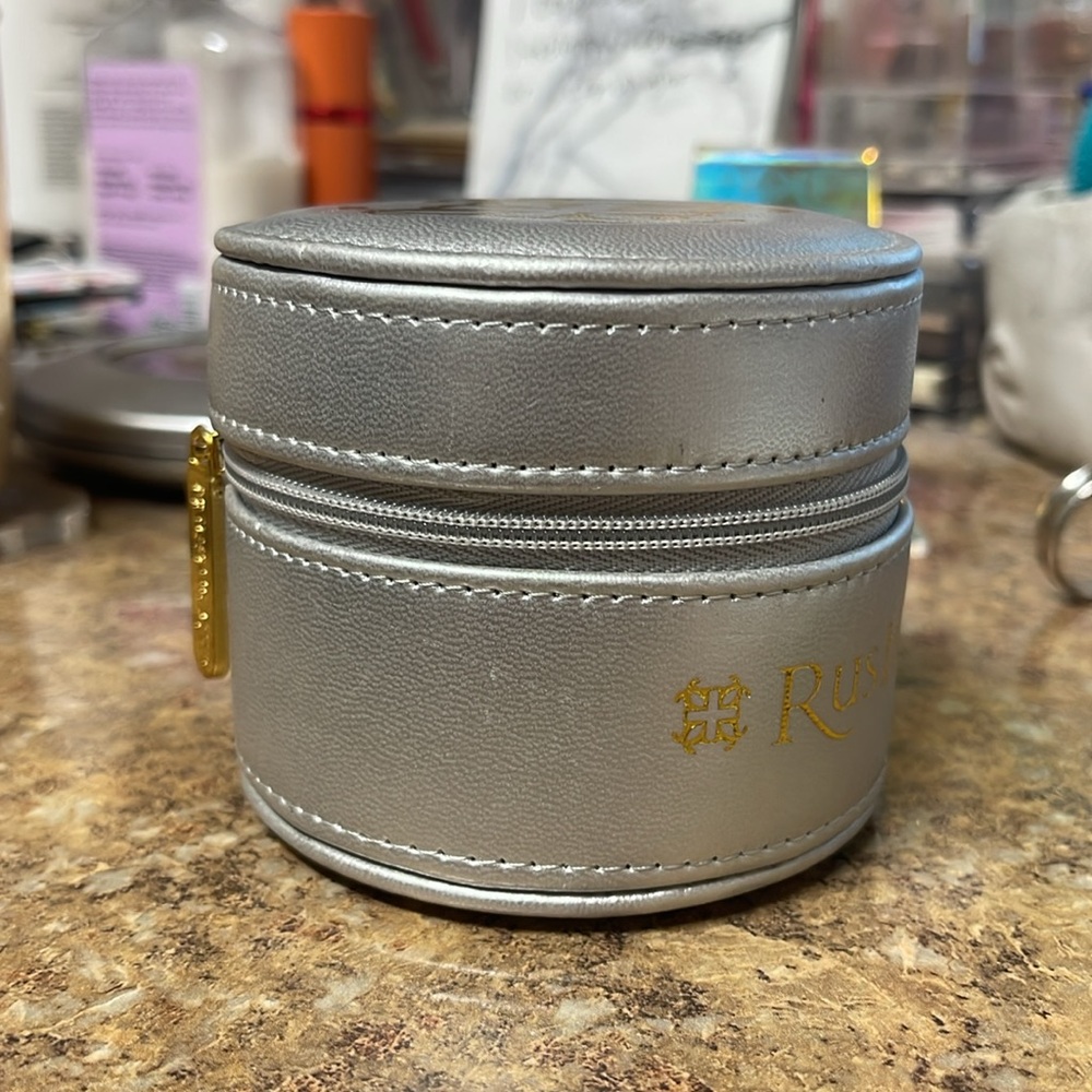 Rustic Cuff Travel Jewelry Case - Picture 6 of 9